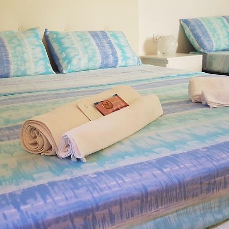 Bed Rho Fiera - Milano Galeazzi Bed and Breakfast Eksteriør billede