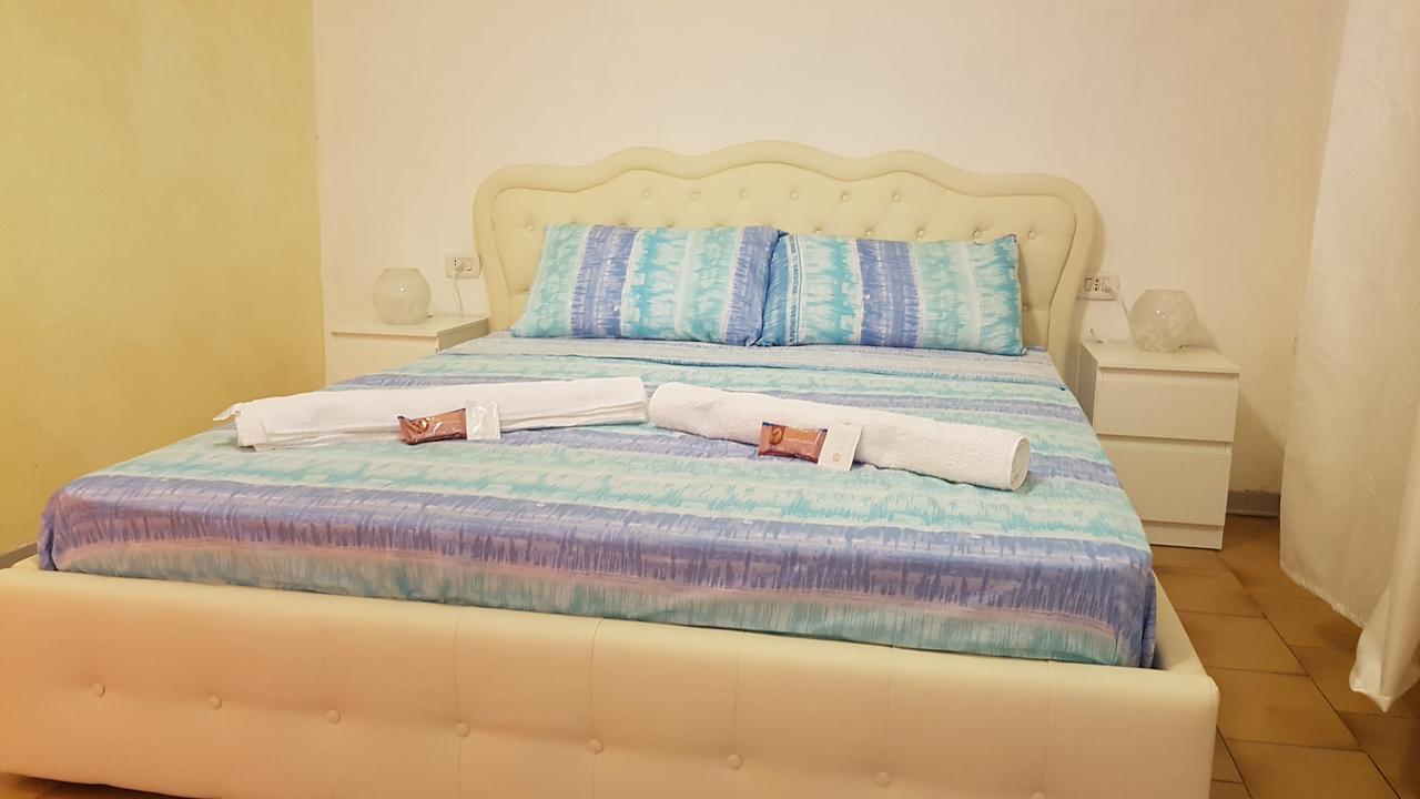 Bed Rho Fiera - Milano Galeazzi Bed and Breakfast Eksteriør billede